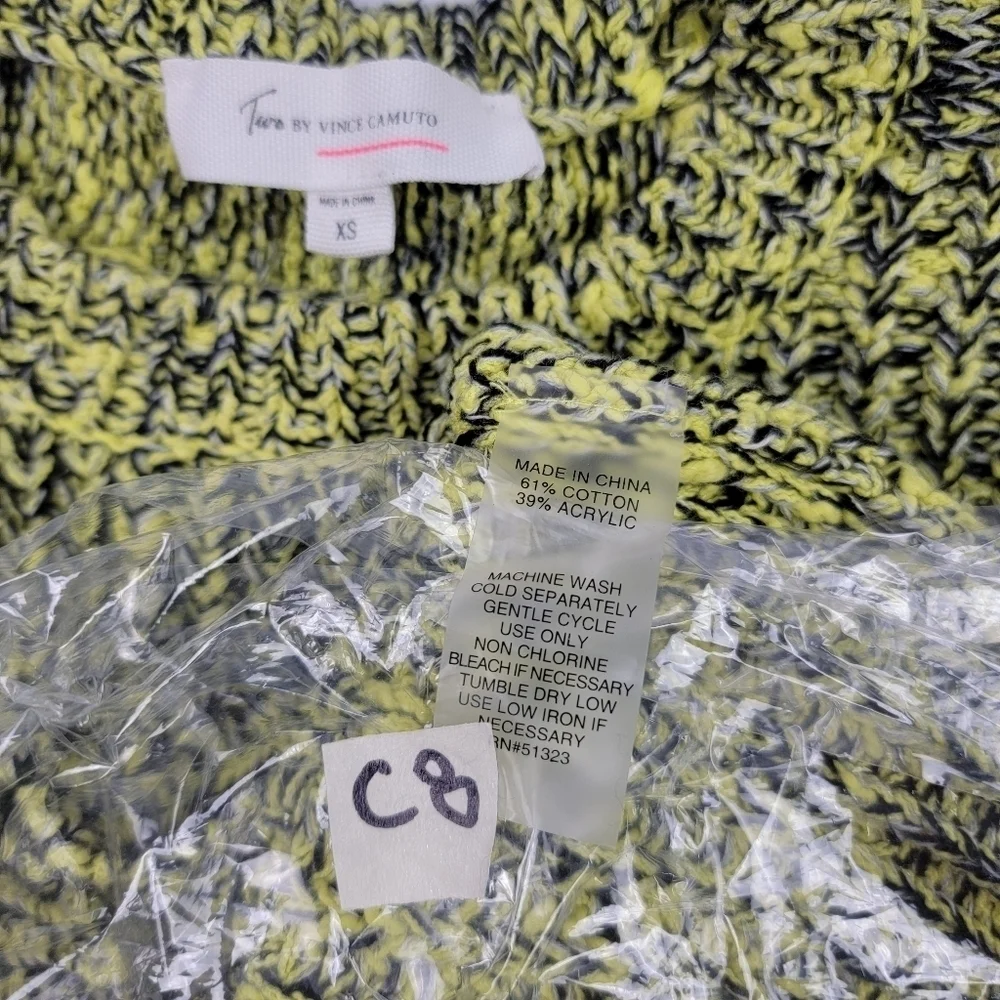 Two by Vince Camuto marled yellow and black‎ chunky knit sweater